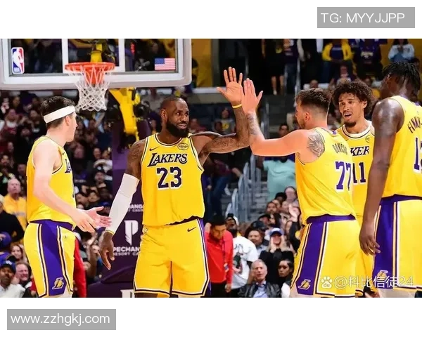 2009年湖人与掘金季后赛第六场精彩对决回顾与分析